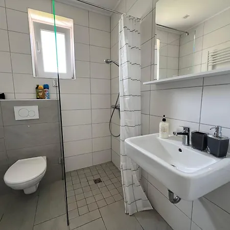 아파트 Pfaelzer Wohlfuehloase In - Modern Und Neu *