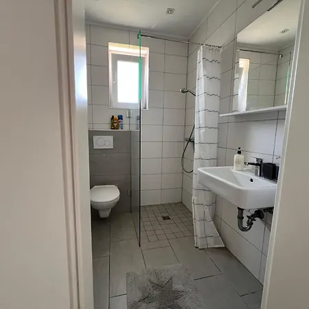 Pfaelzer Wohlfuehloase In - Modern Und Neu Διαμέρισμα