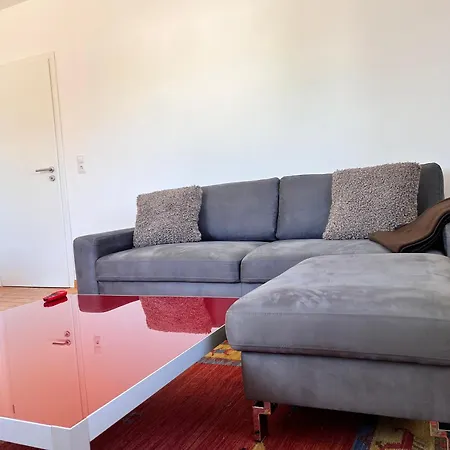 아파트 Pfaelzer Wohlfuehloase In - Modern Und Neu 피라마센스