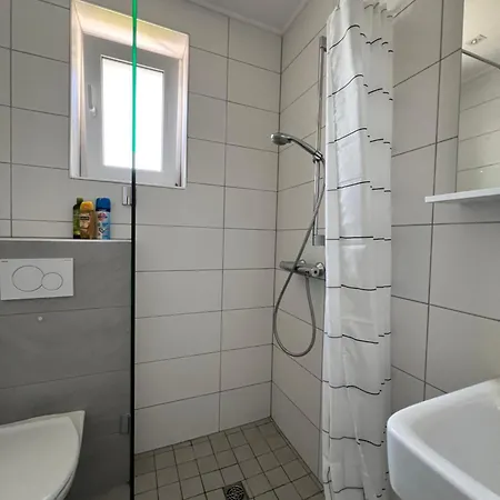 아파트 Pfaelzer Wohlfuehloase In - Modern Und Neu *